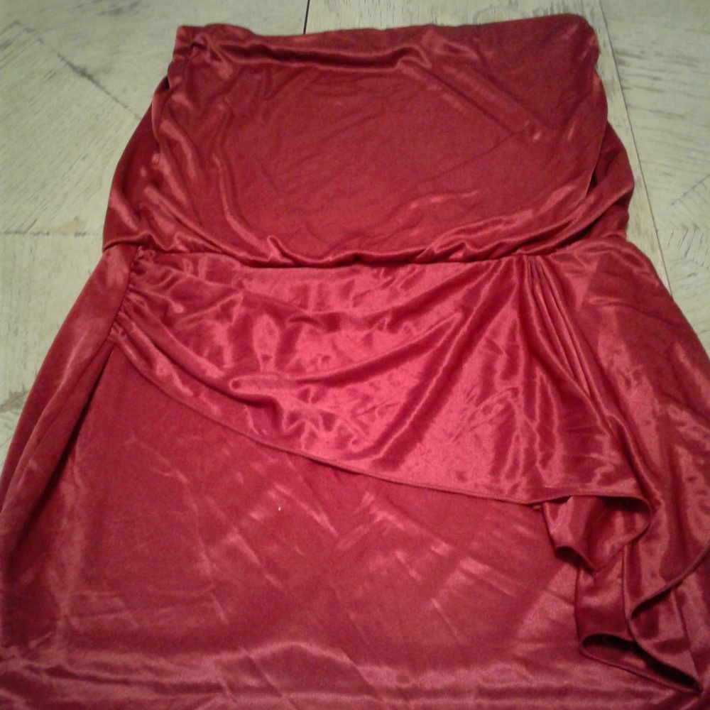 Sexy Red Faux Satin strapless Mini